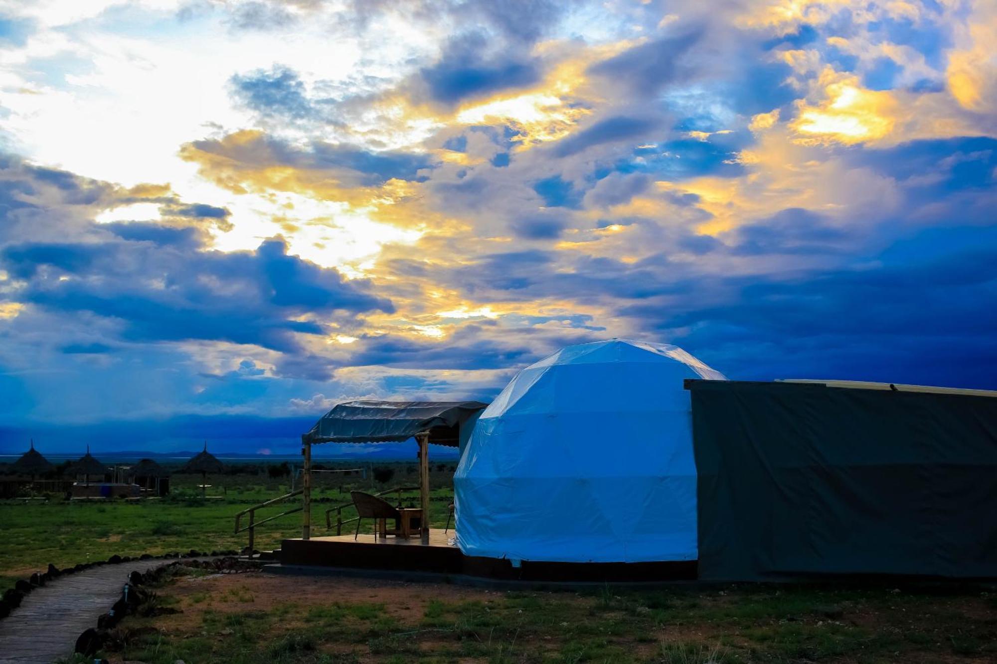 Little Amanya Camp Hotel Амбосели Екстериор снимка